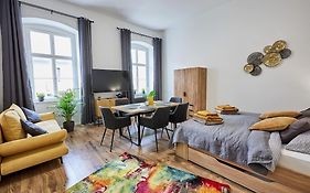 Varfal Apartman
